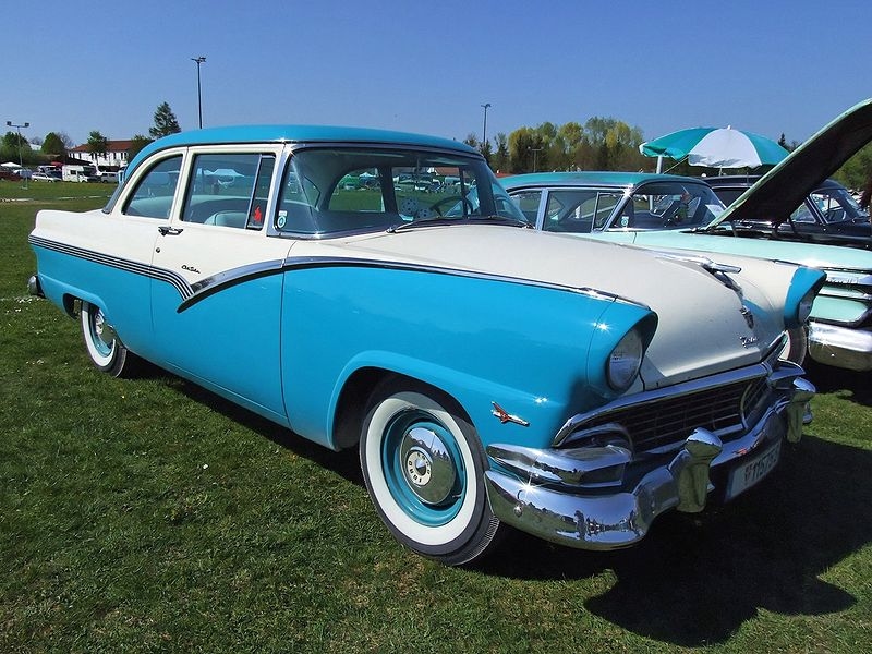 Photo of a 1956 Ford Fairlane