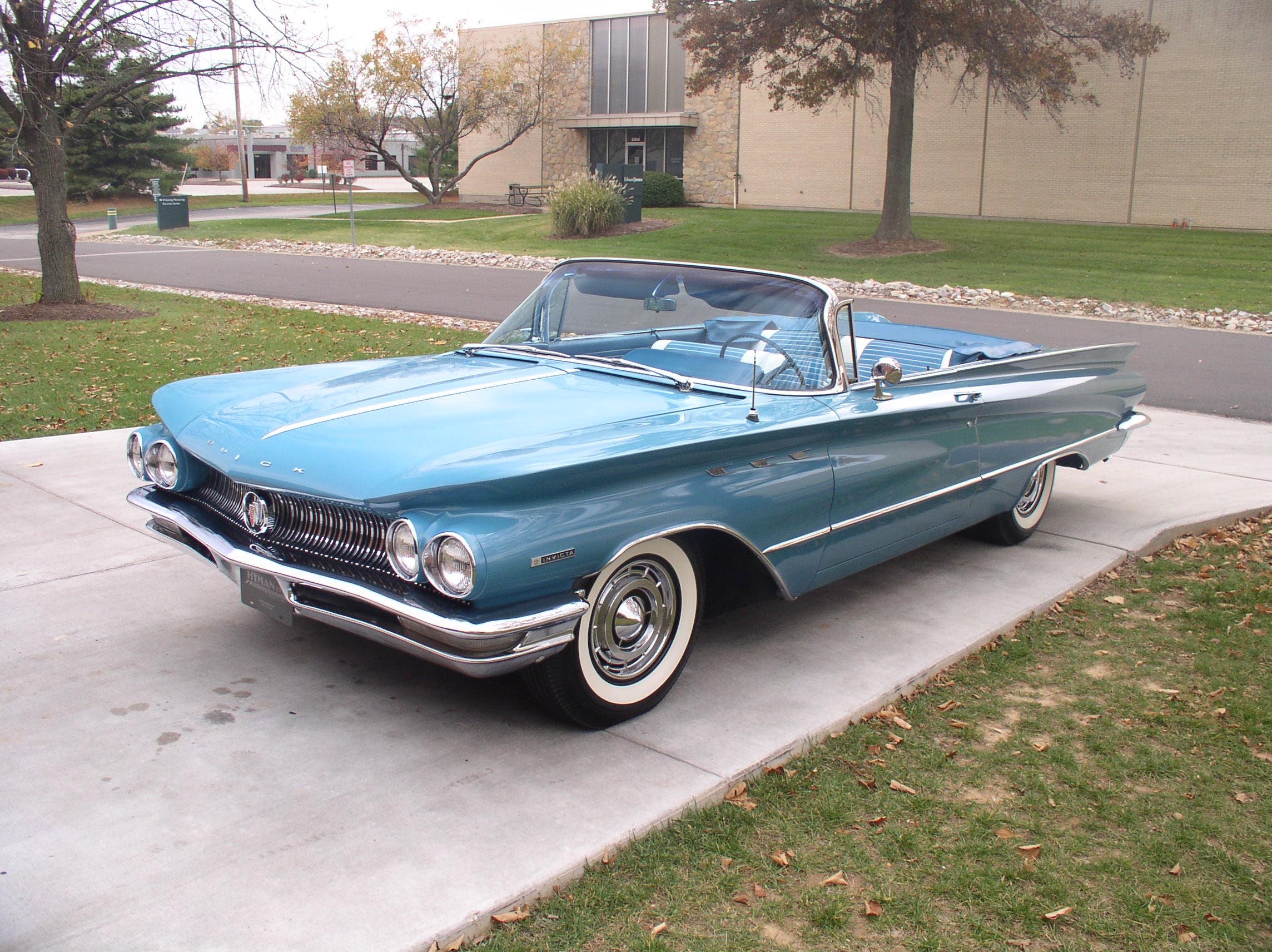 Photo of a 1960 Buick Invicta