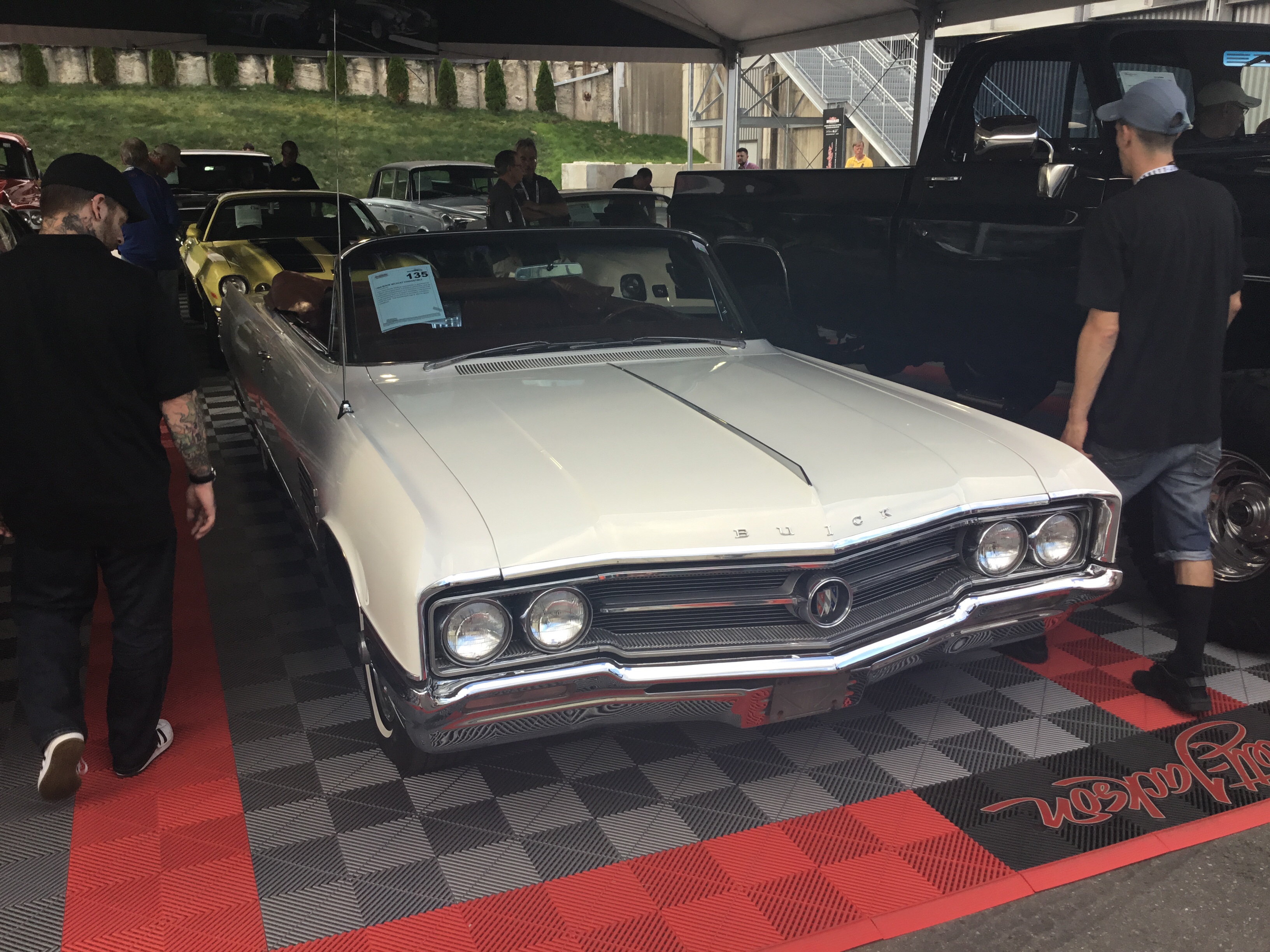 Photo of a 1964 Buick Wildcat