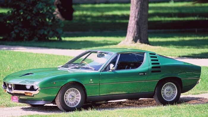 Alfa Romeo Montreal