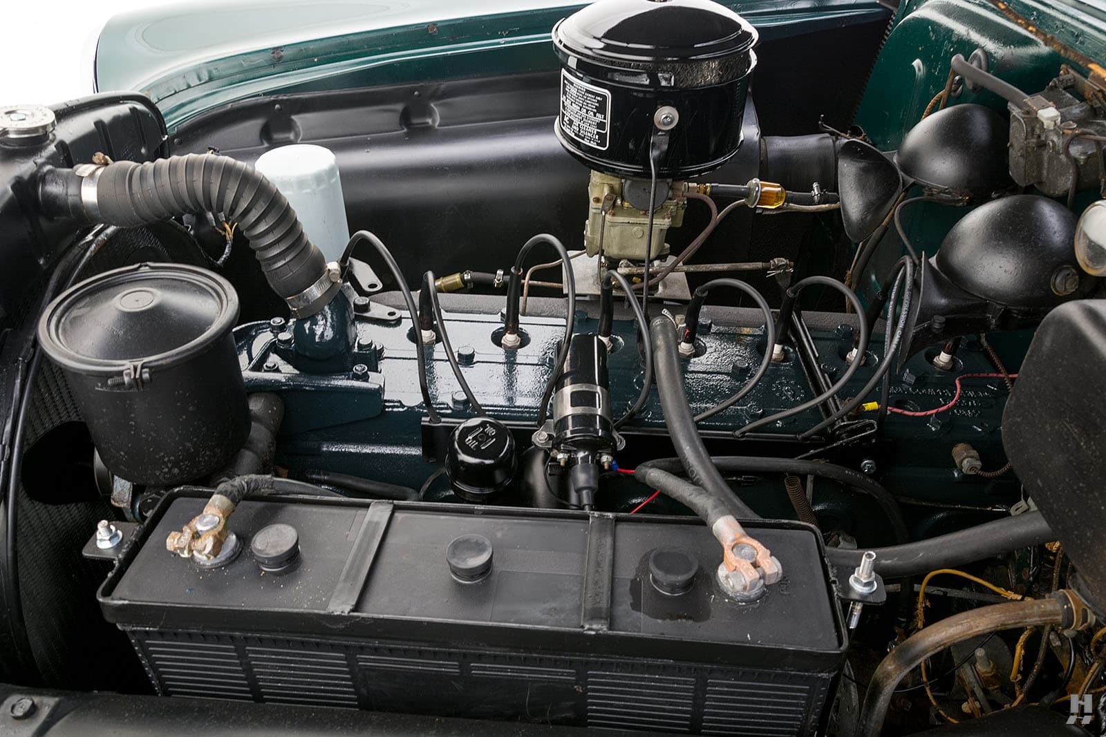 Photo of a 1953 Pontiac Chieftain