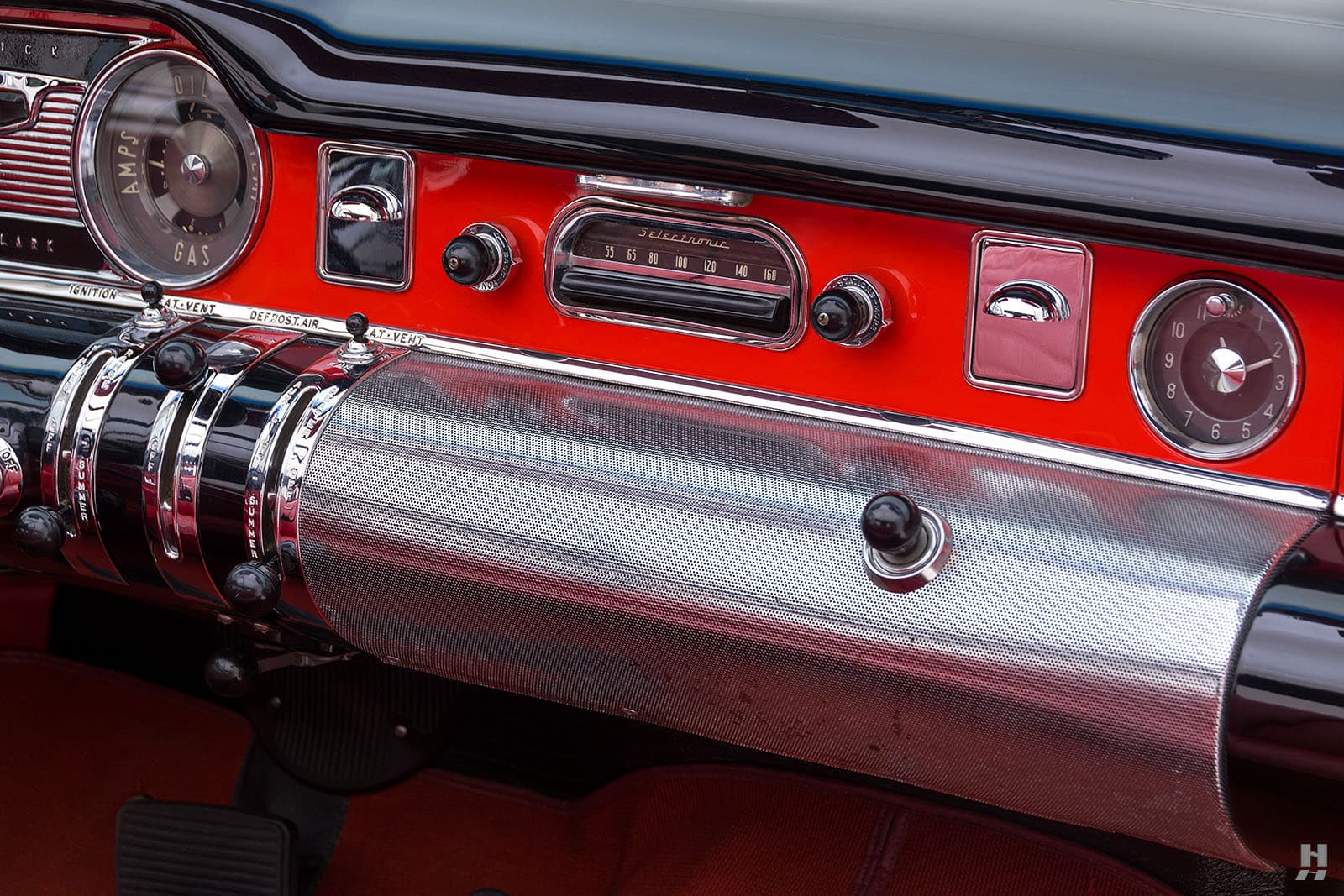 Photo of a 1954 Buick Skylark