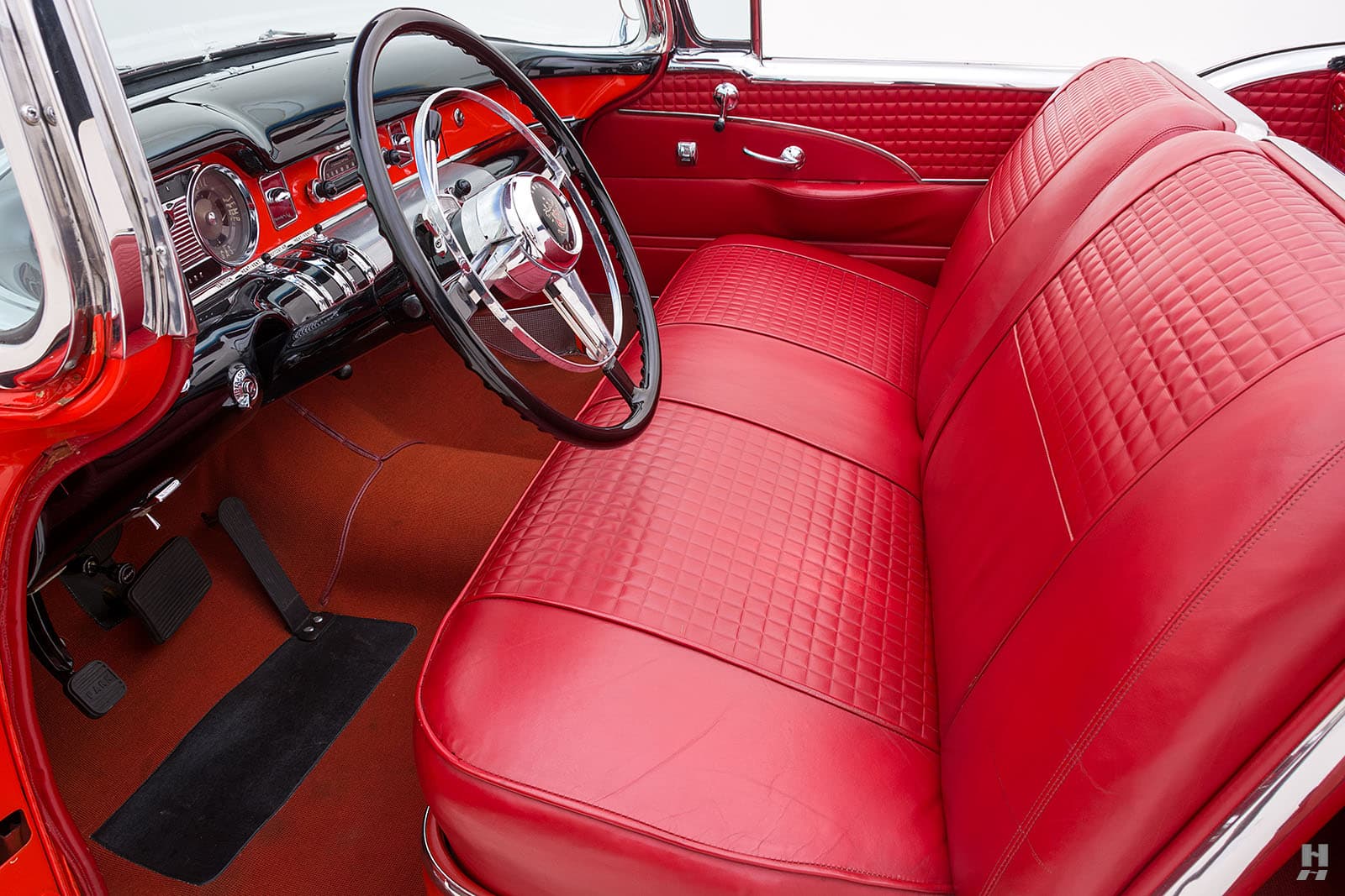 Photo of a 1954 Buick Skylark