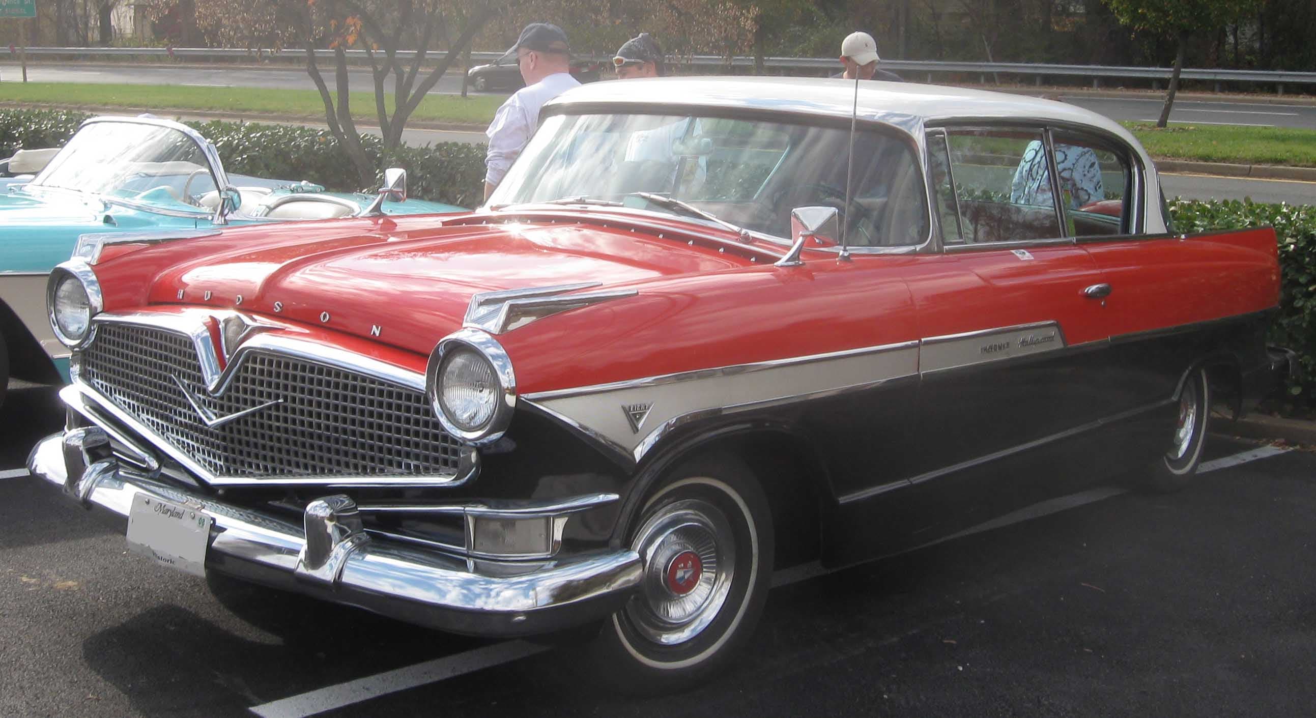 Photo of a 1954 Hudson Hornet