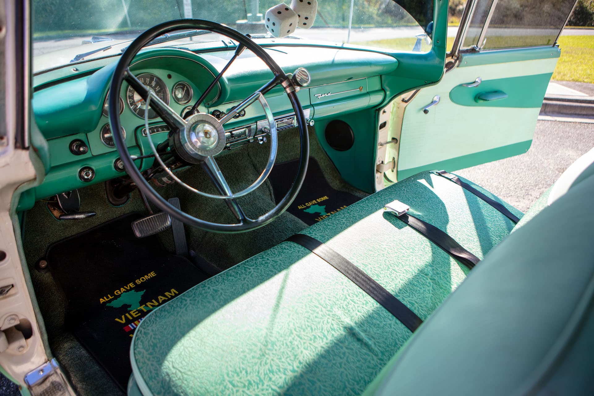 Photo of a 1955 Ford Custom