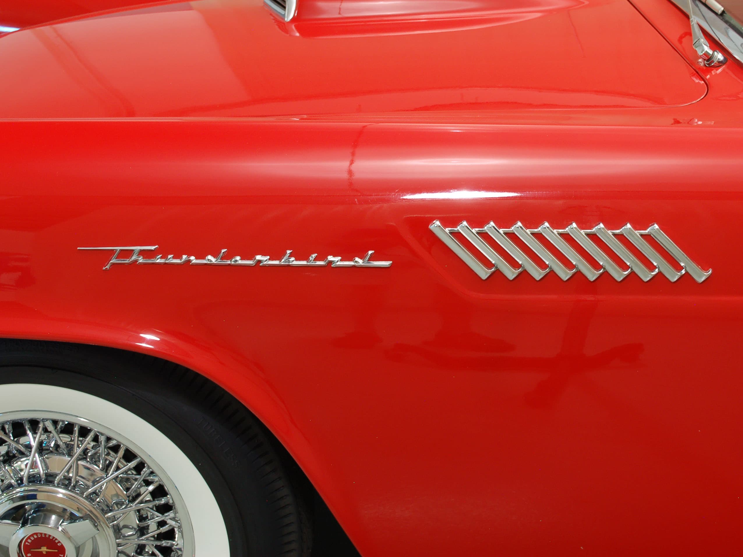 Photo of a 1955 Ford Thunderbird