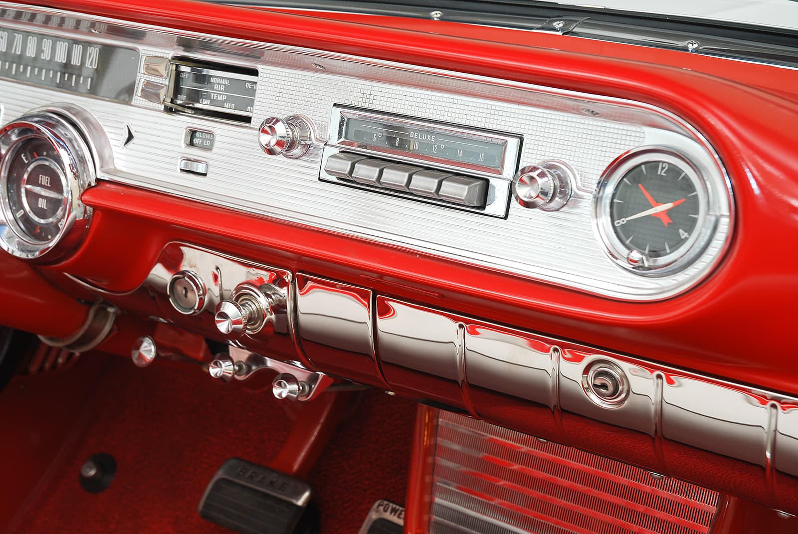 Photo of a 1957 Pontiac Star Chief