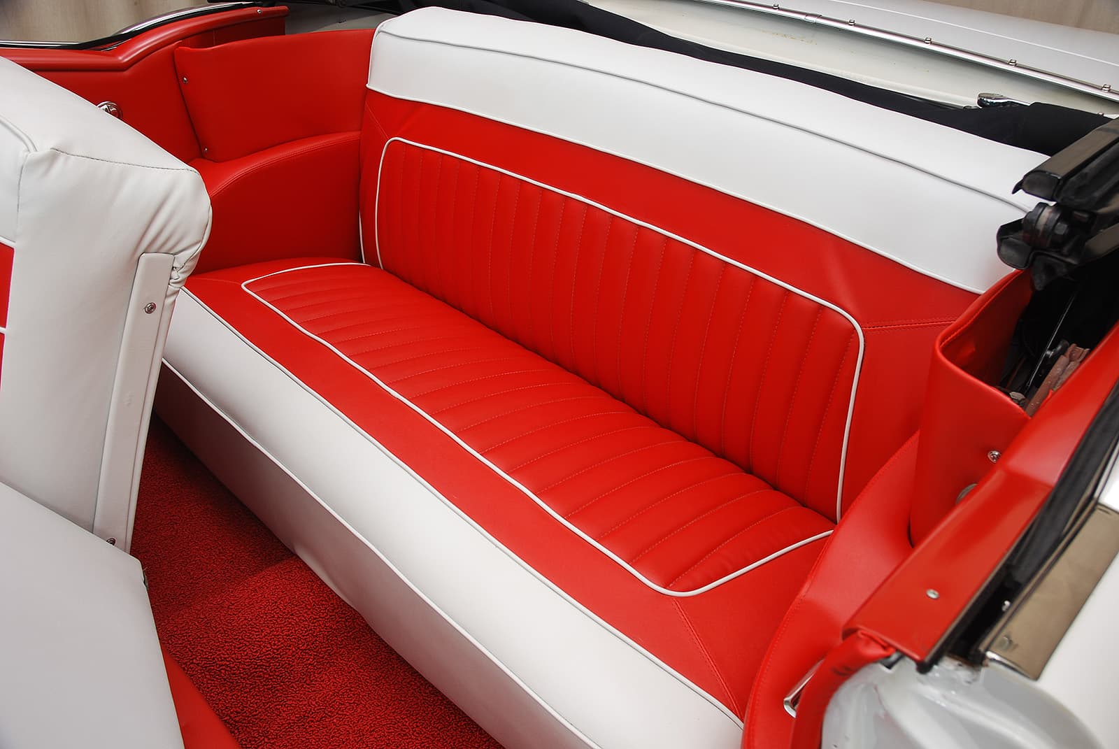 Photo of a 1957 Pontiac Star Chief