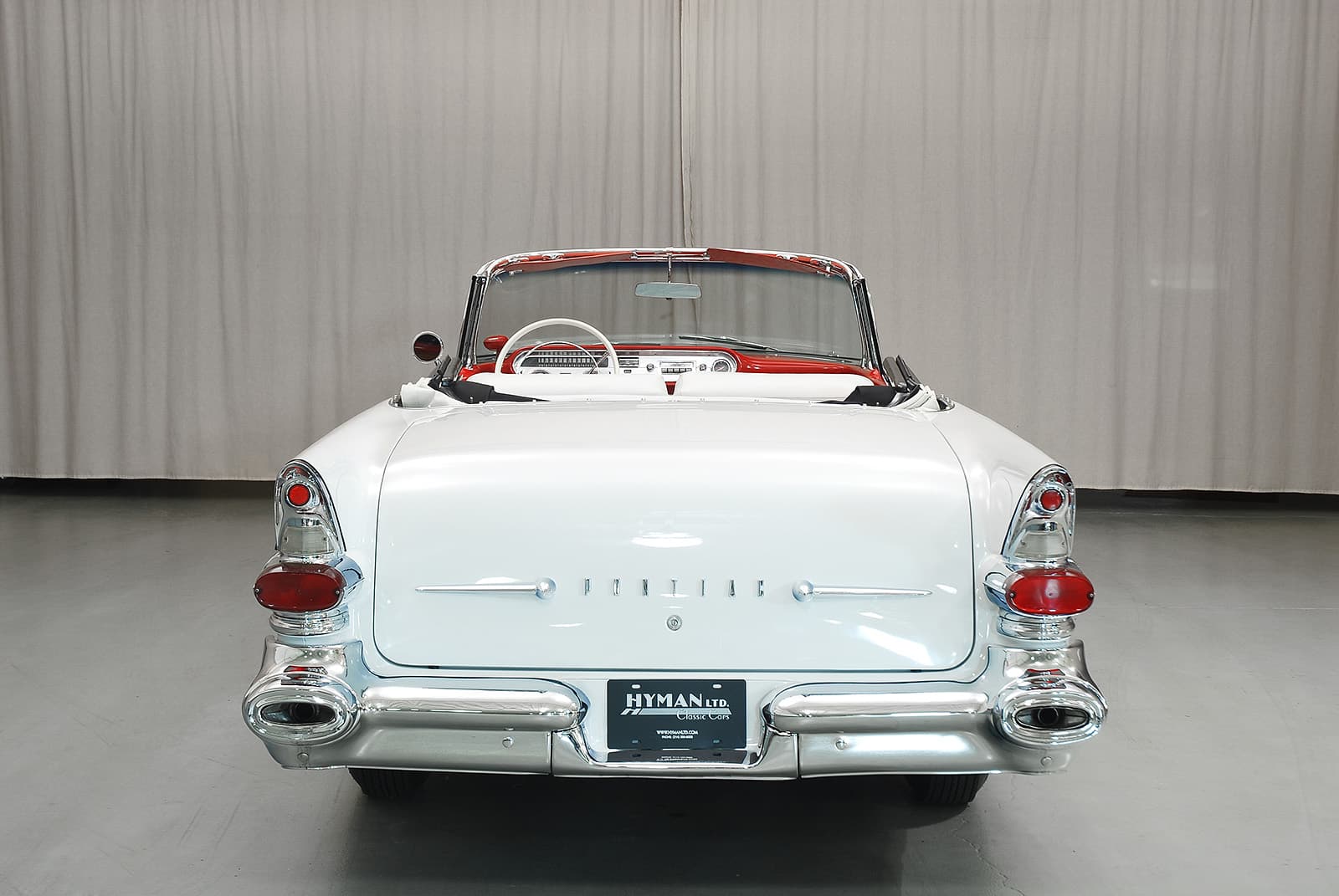 Photo of a 1957 Pontiac Star Chief