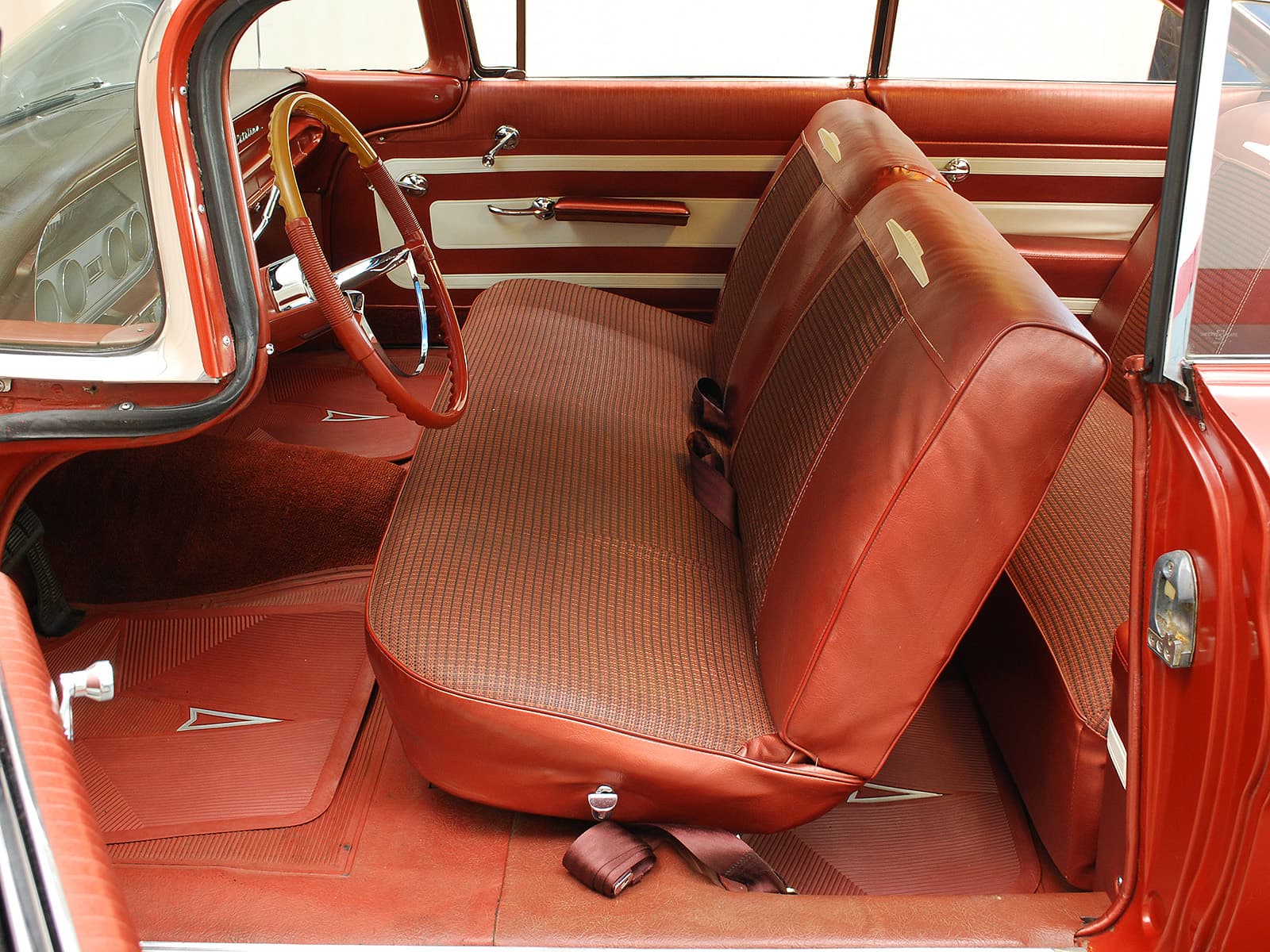 Photo of a 1959 Pontiac Catalina