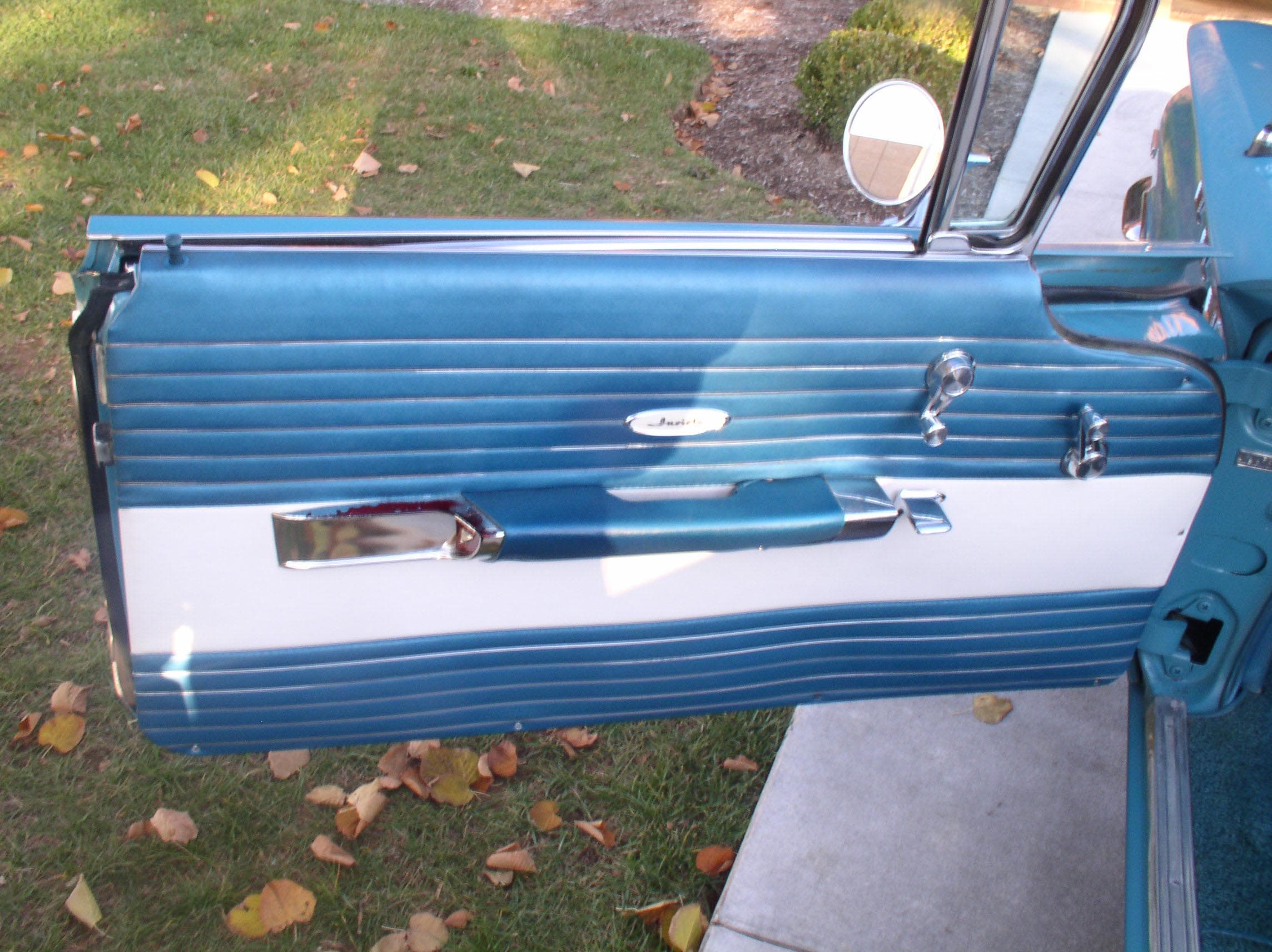 Photo of a 1960 Buick Invicta