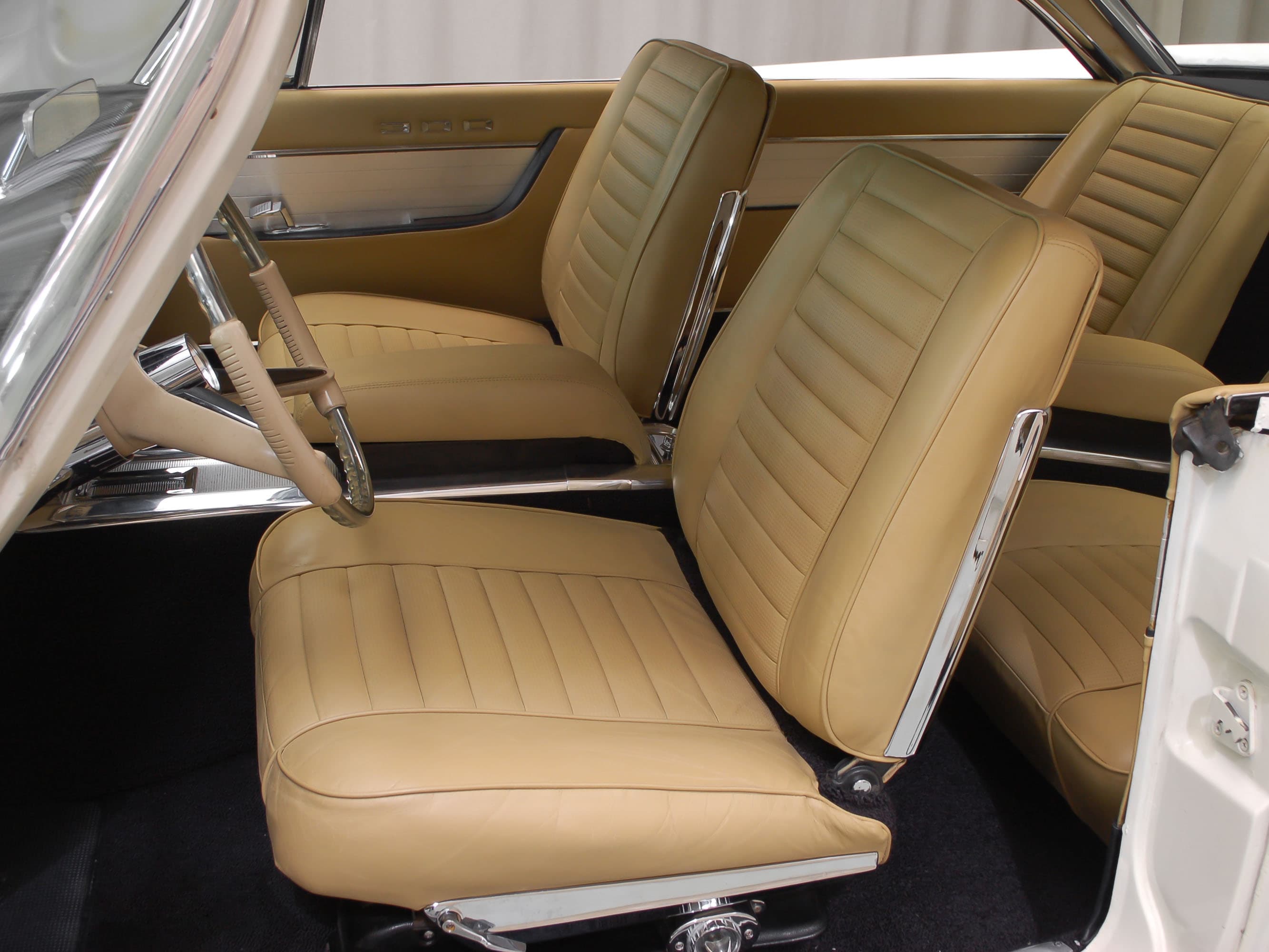 Photo of a 1960 Chrysler 300