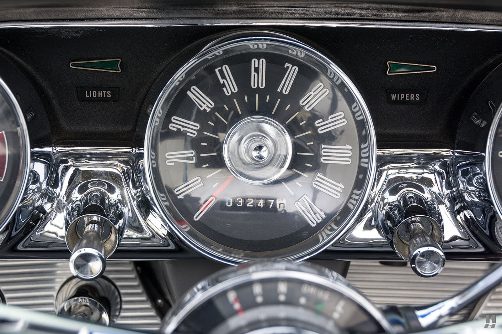 Photo of a 1961 Ford Thunderbird