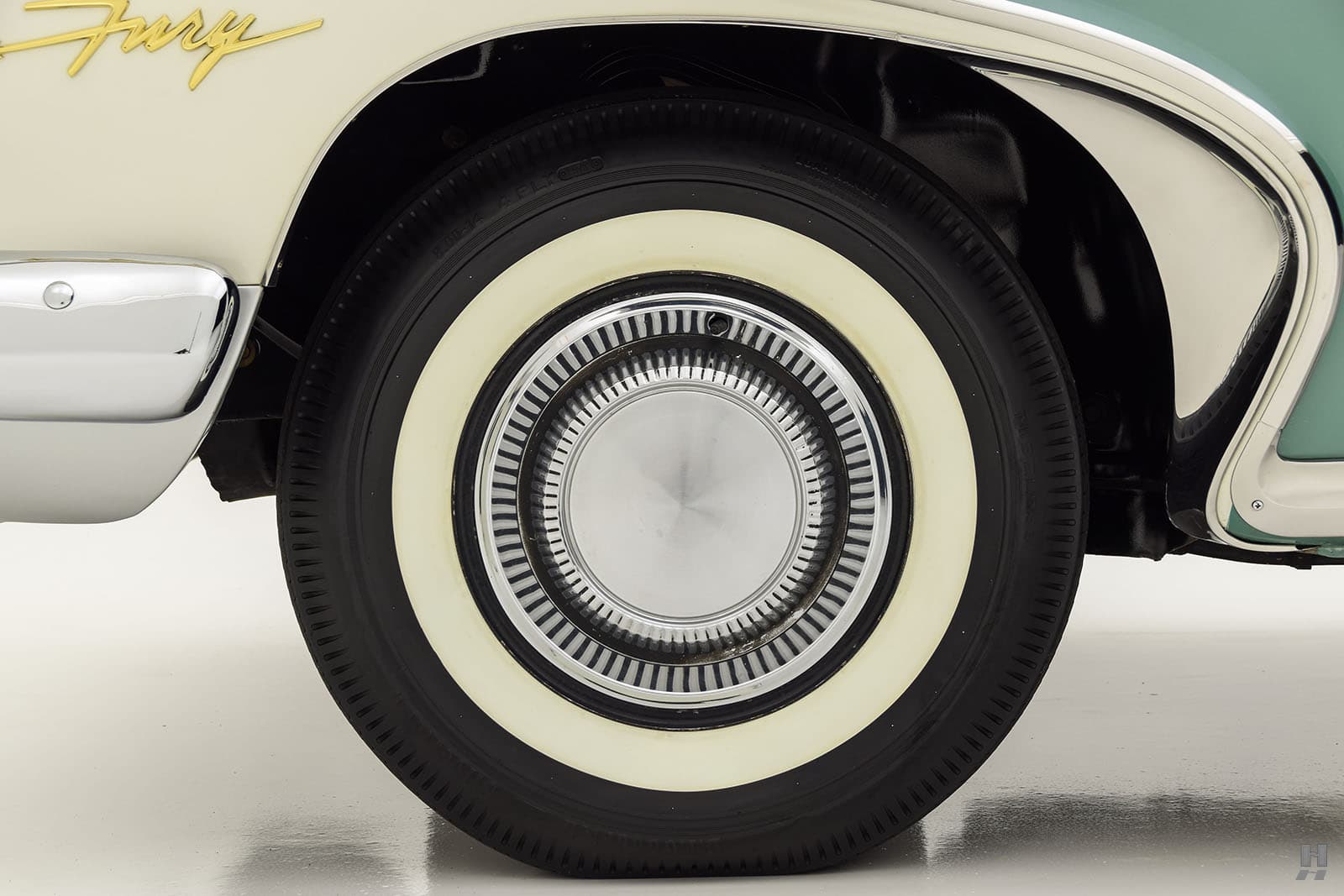 Photo of a 1961 Plymouth Fury