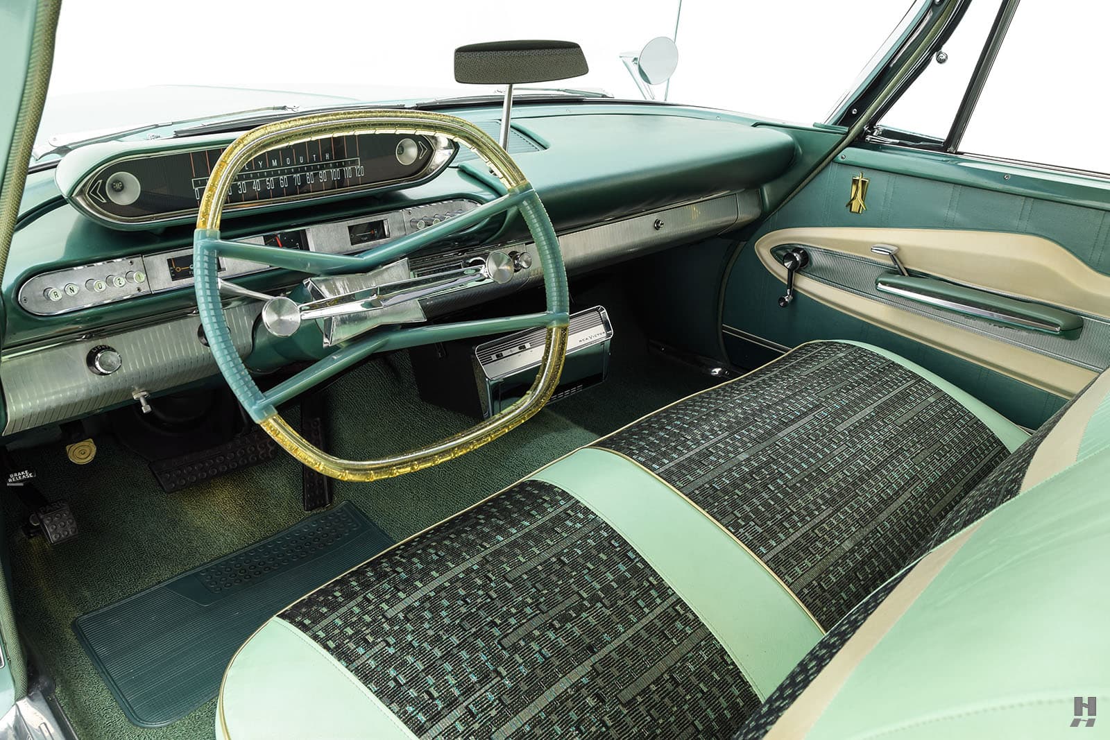 Photo of a 1961 Plymouth Fury