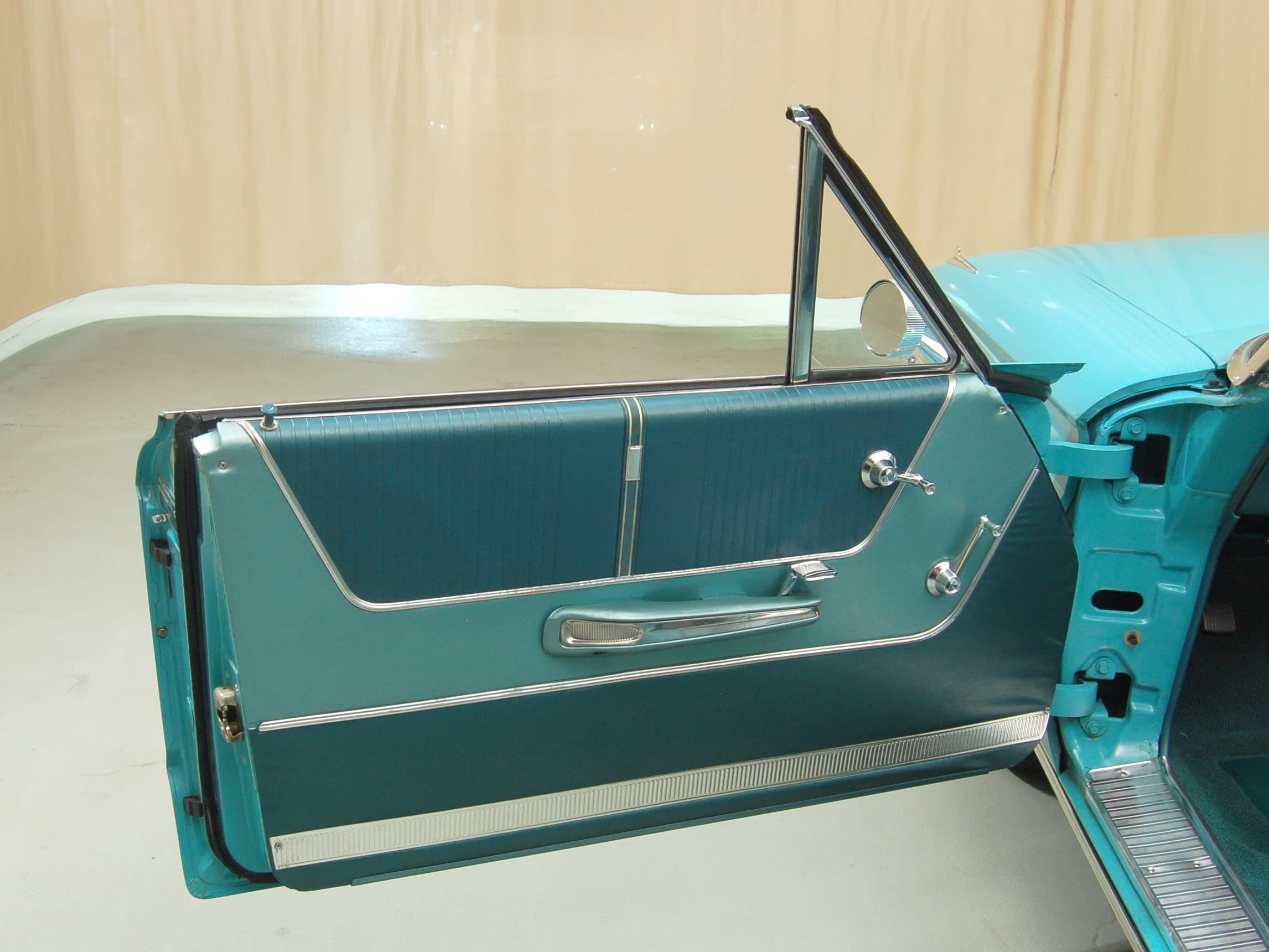 Photo of a 1962 Ford Galaxie 500