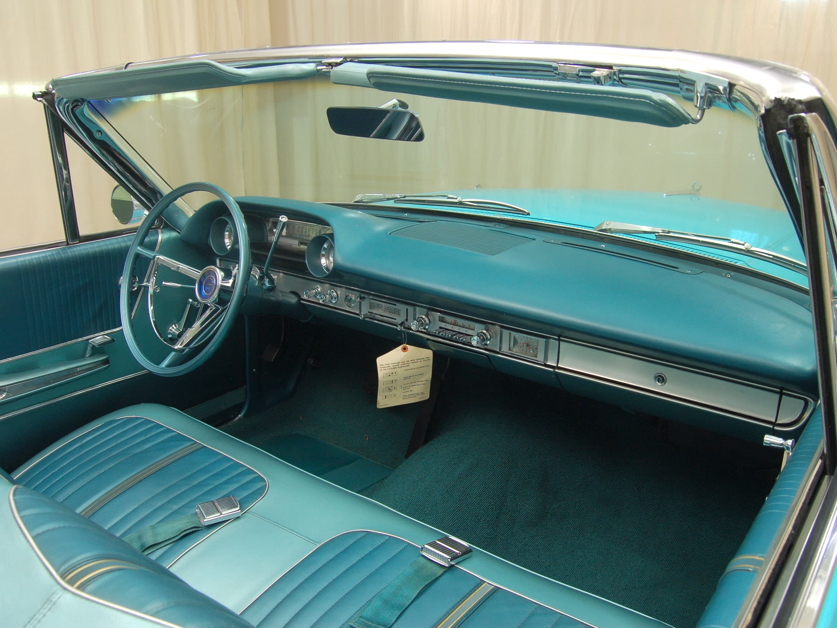 Photo of a 1962 Ford Galaxie 500