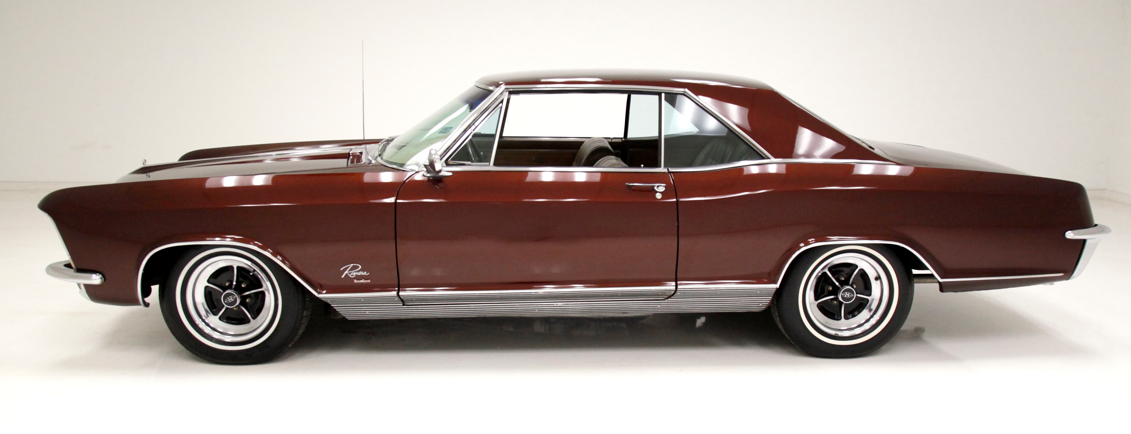 Photo of a 1964 Buick Riviera