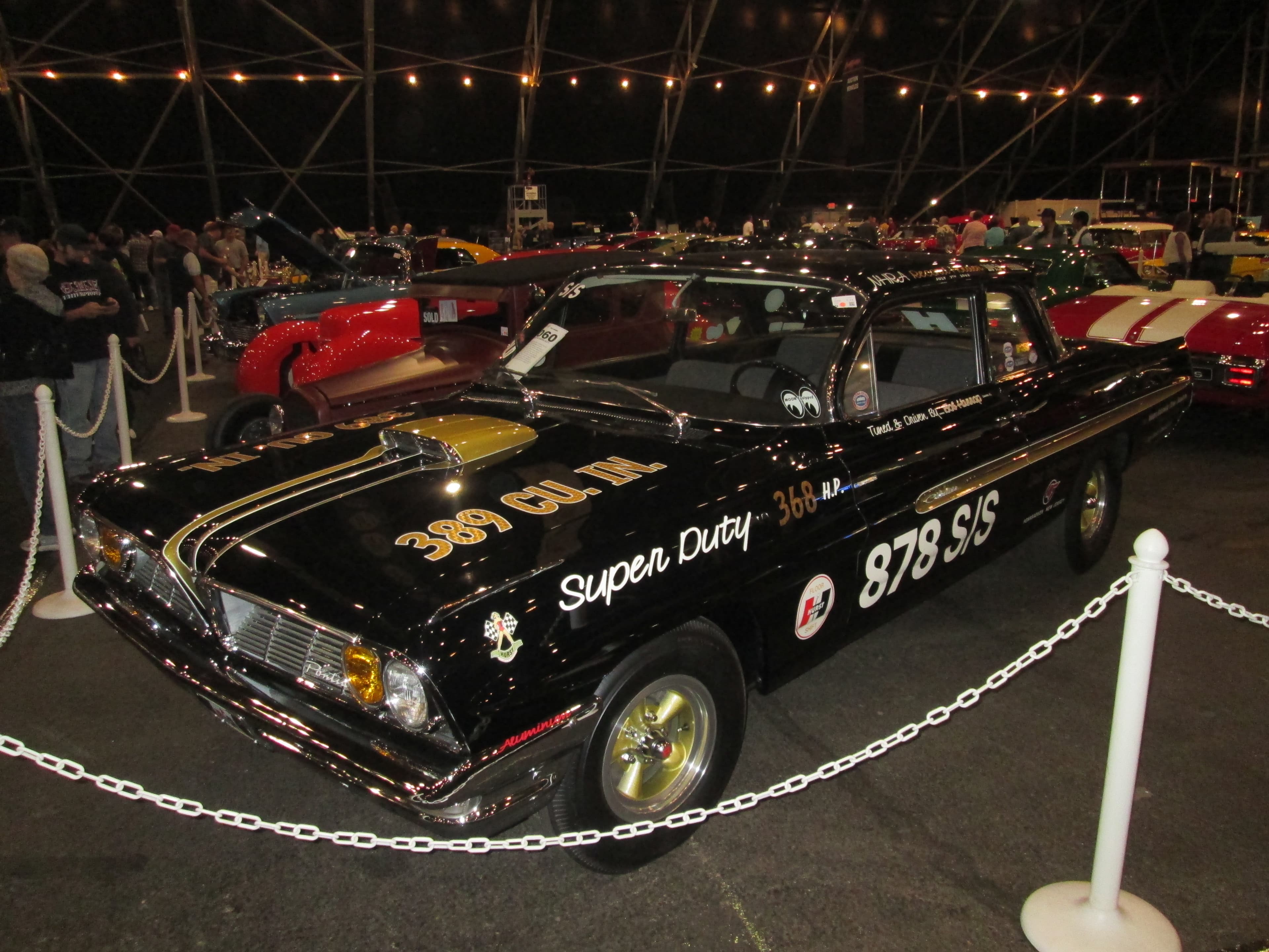 Photo of a 1964 Pontiac Catalina