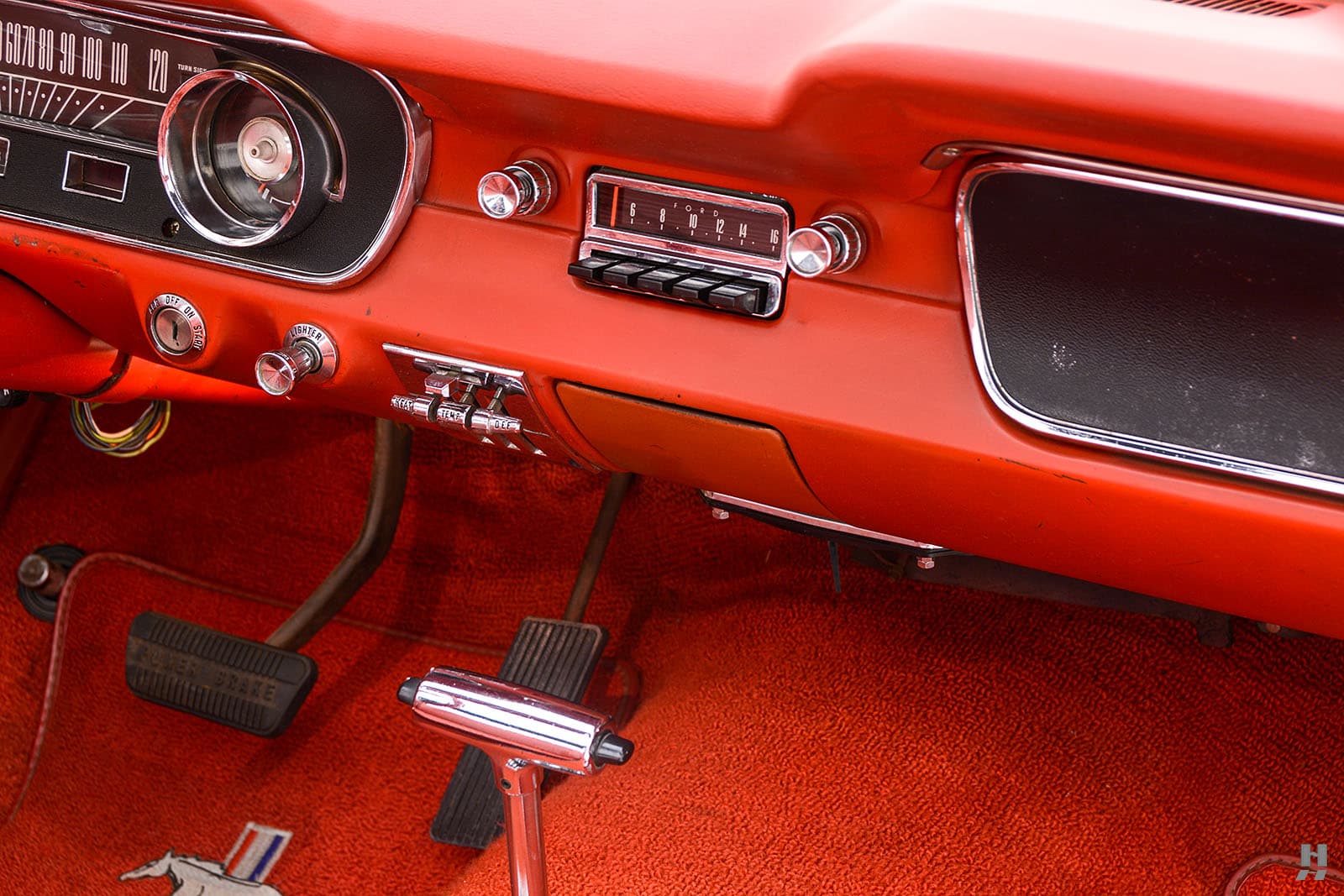 Photo of a 1965 Ford Mustang