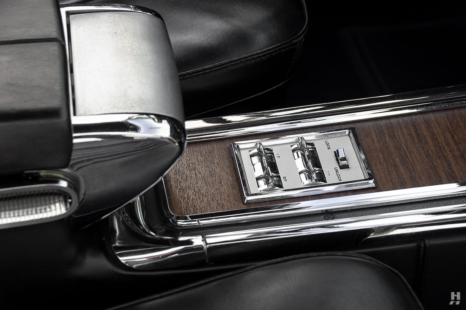 Photo of a 1965 Ford Thunderbird