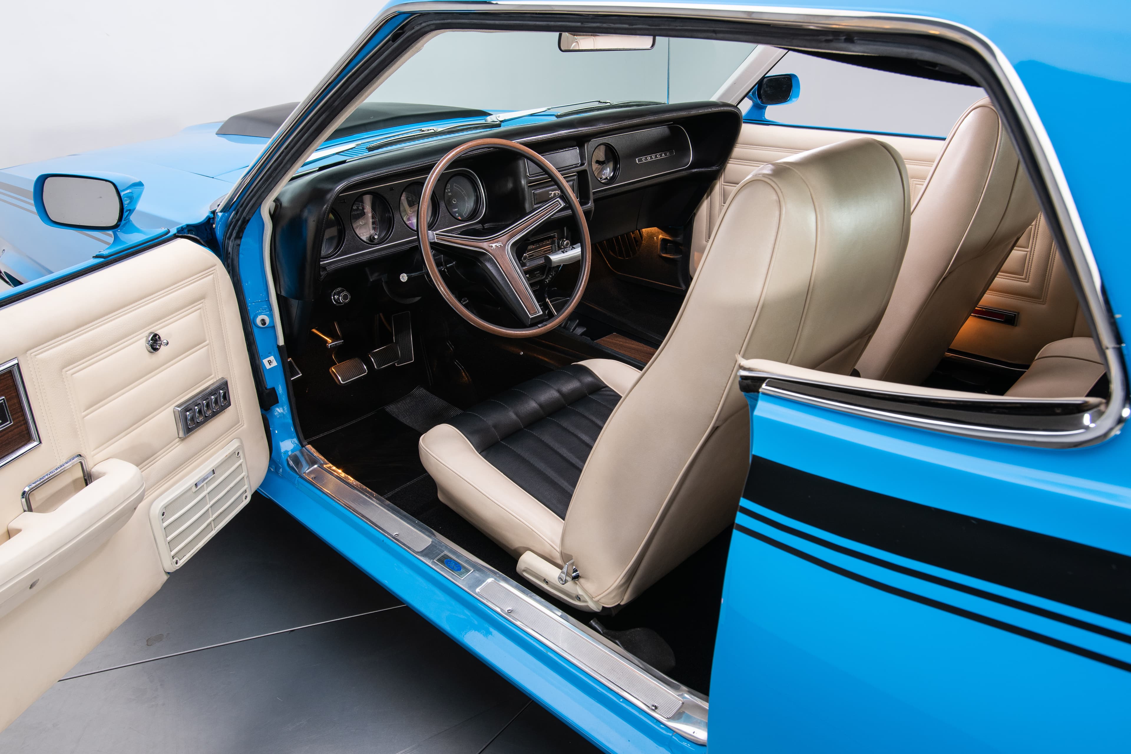 Photo of a 1968 Mercury Cougar