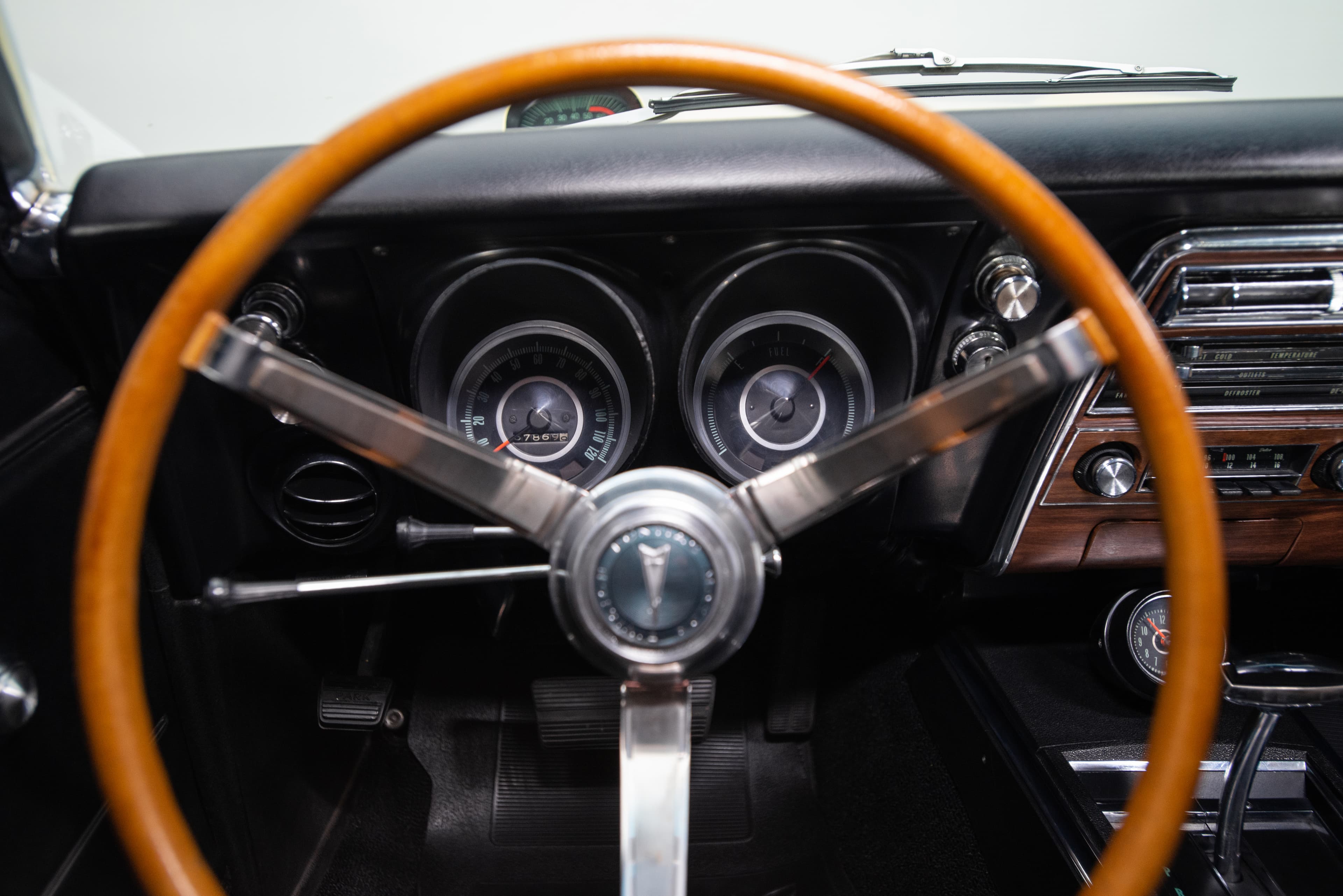 Photo of a 1968 Pontiac Firebird