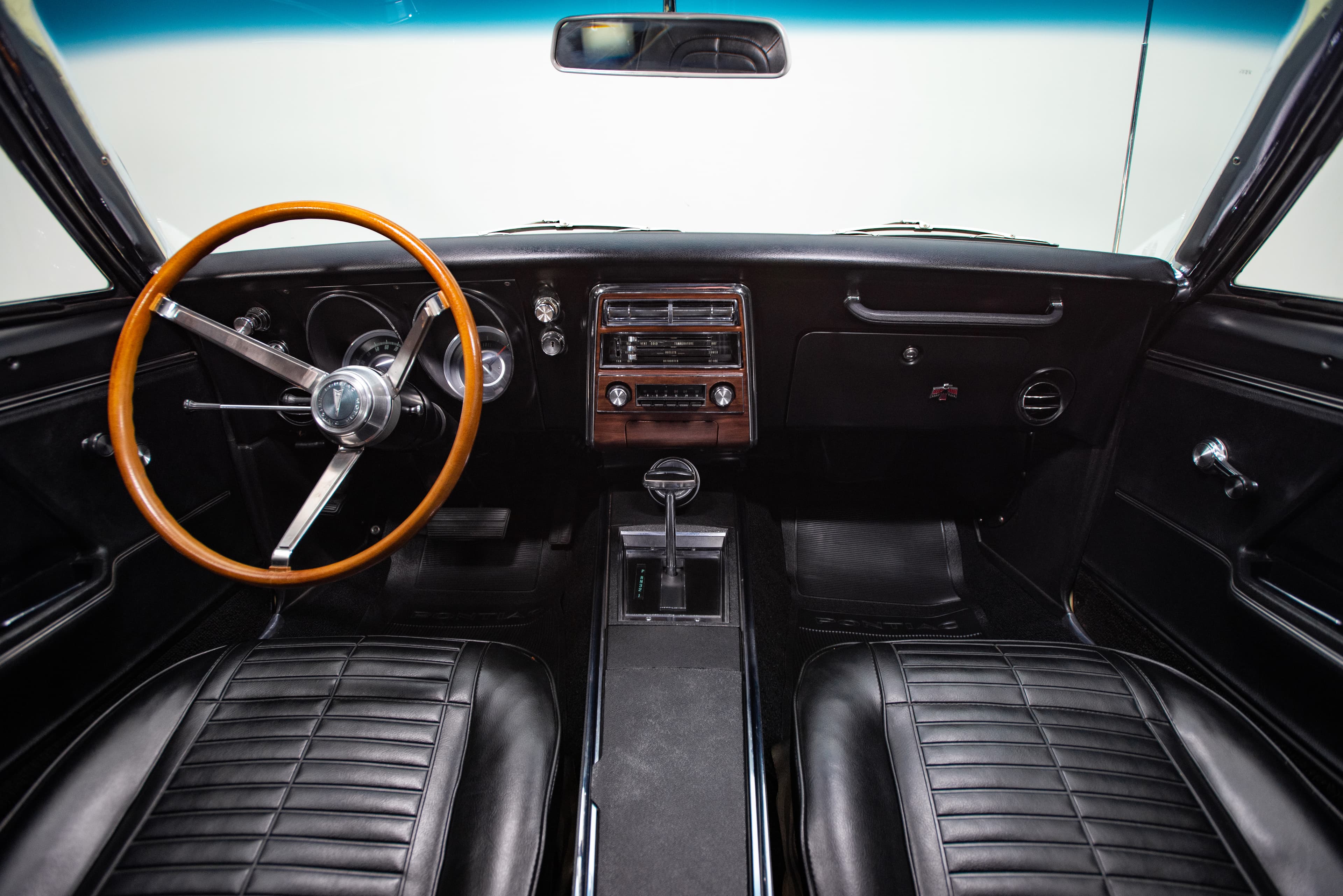 Photo of a 1968 Pontiac Firebird