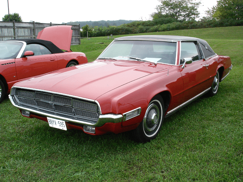 Photo of a 1969 Ford Thunderbird