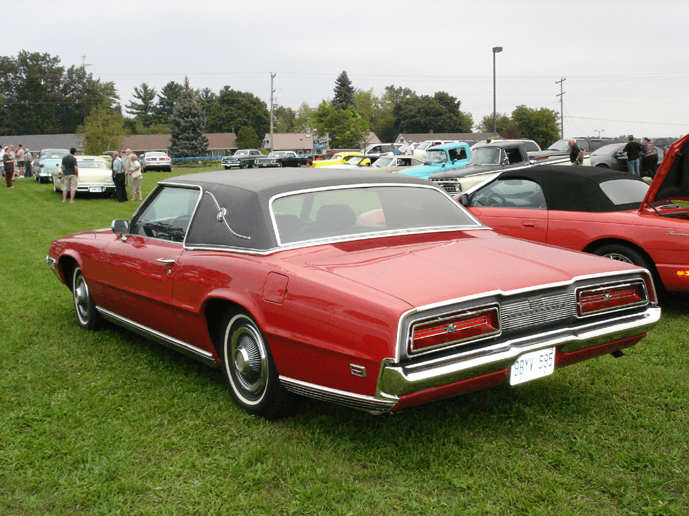 Photo of a 1969 Ford Thunderbird