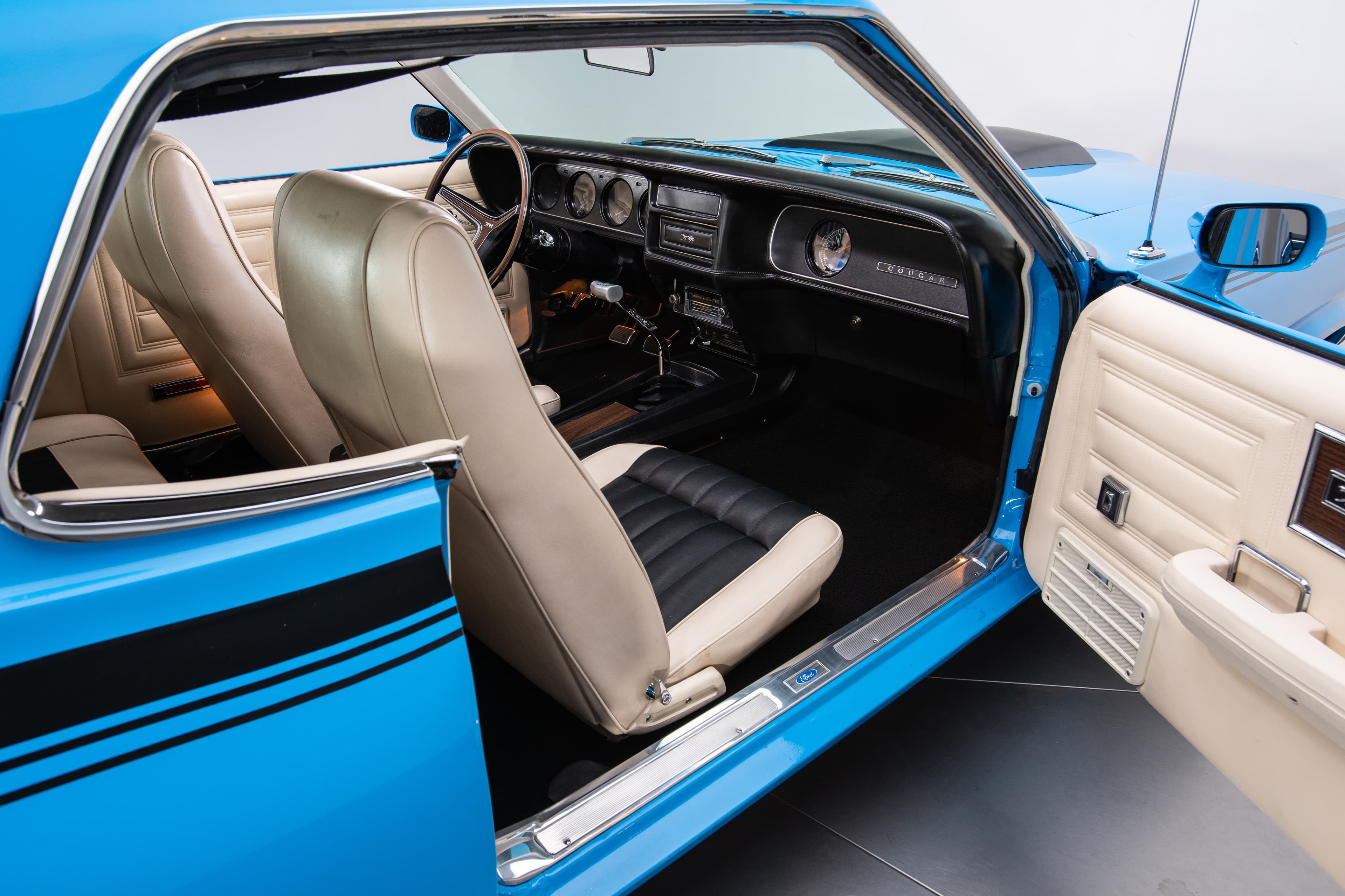 Photo of a 1970 Mercury Cougar