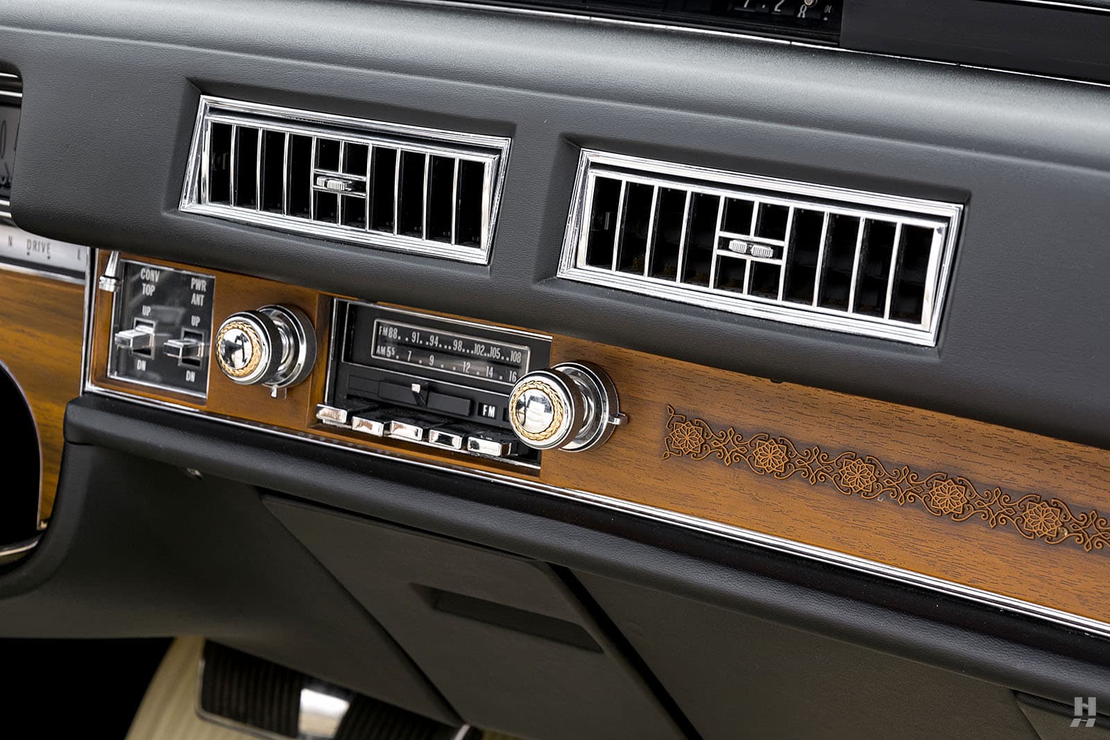 Photo of a 1971 Cadillac Eldorado