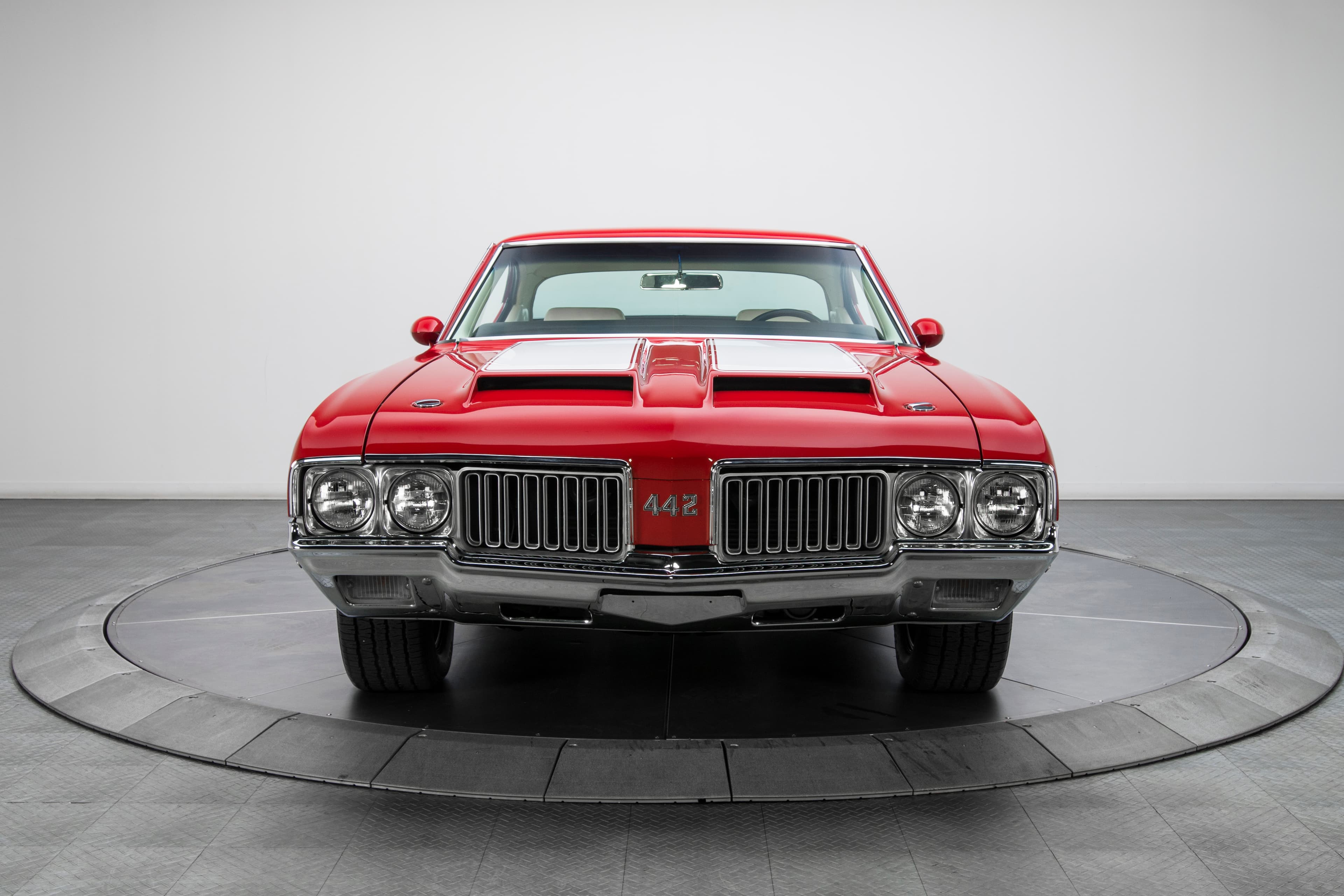 Photo of a 1972 Oldsmobile Cutlass