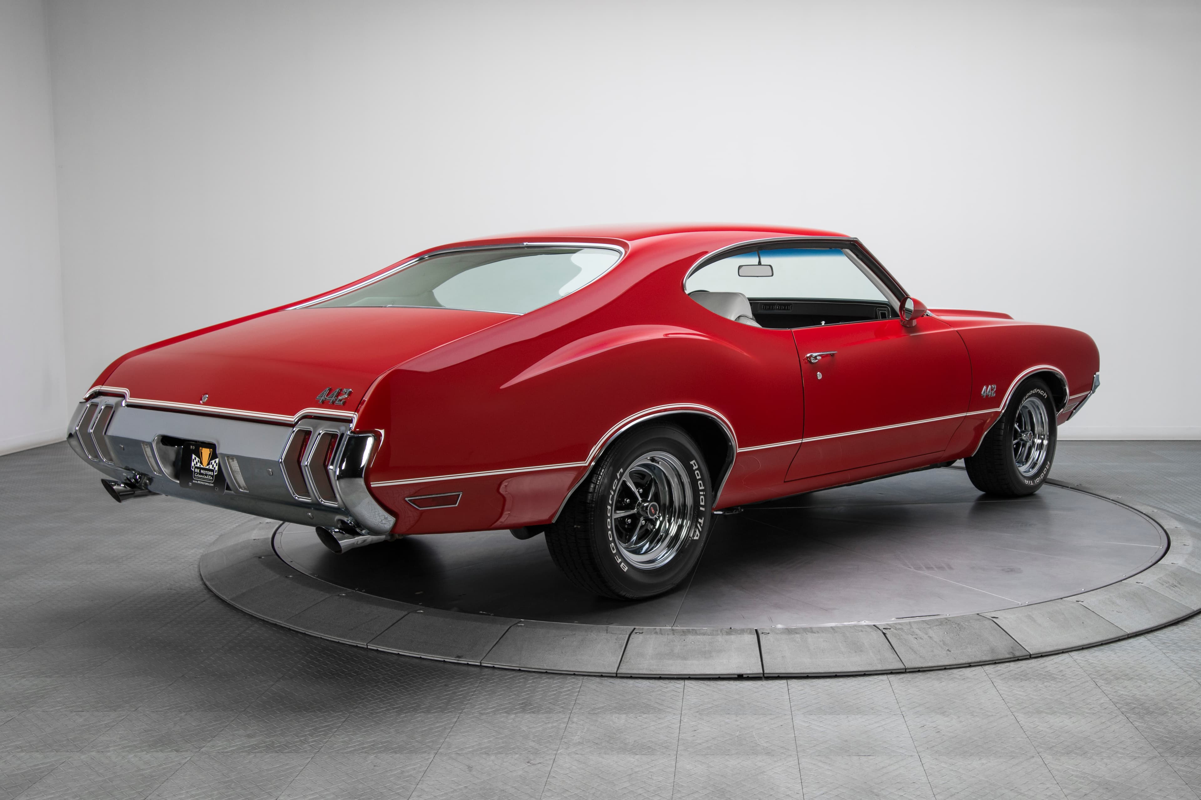 Photo of a 1972 Oldsmobile Cutlass