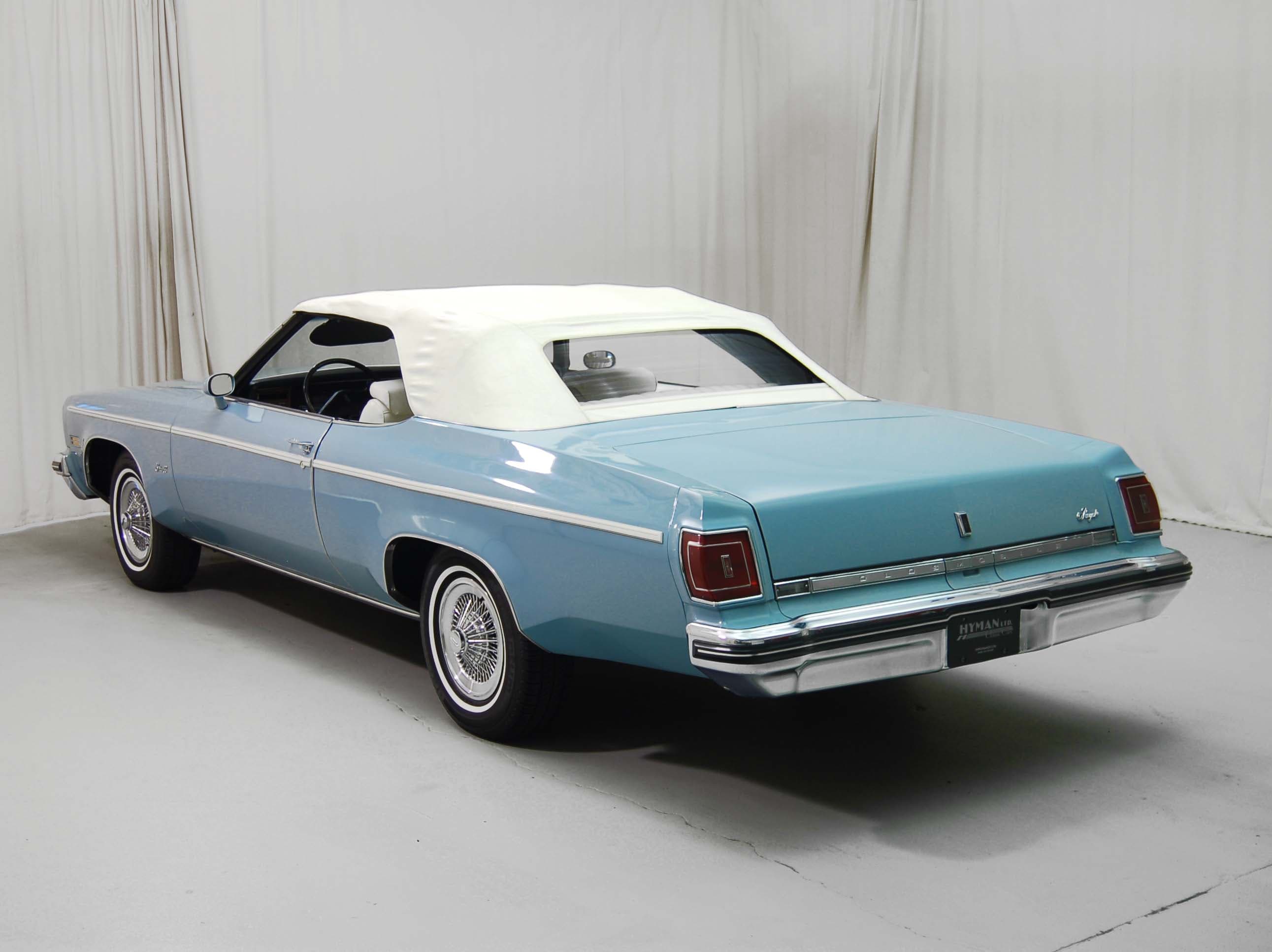 Photo of a 1973 Oldsmobile Delta 88