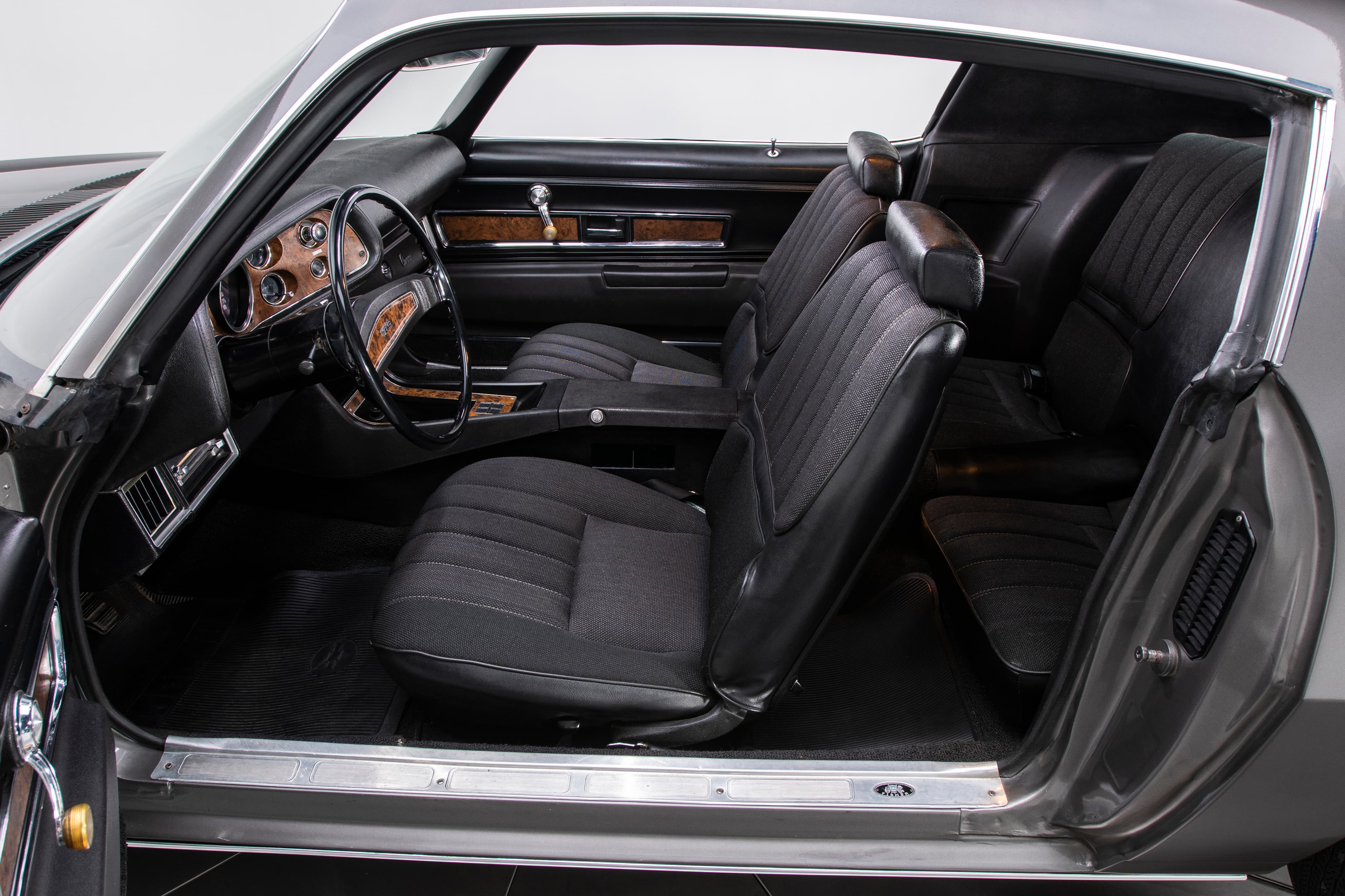 Photo of a 1975 Chevrolet Camaro