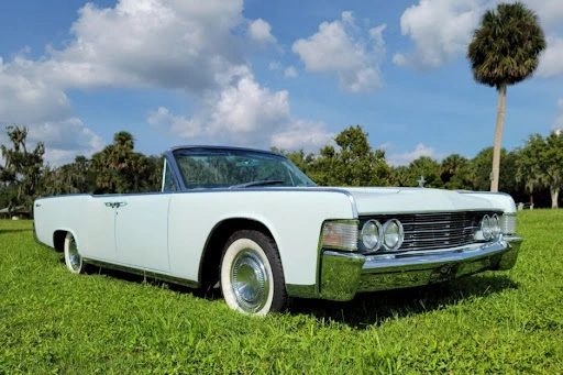 1965 Lincoln Continental Convertible