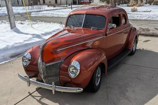 289-Powered 1940 Ford Coupe Street Rod